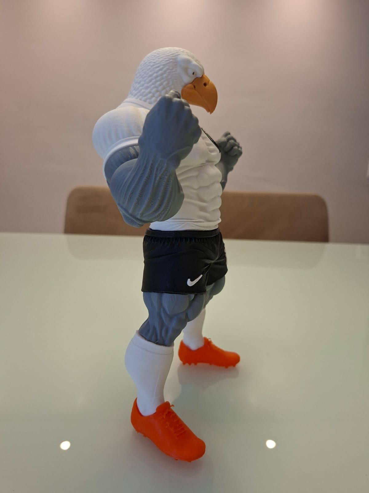 Gavião Mascote do Corinthians 3D Colorido – 23 cm