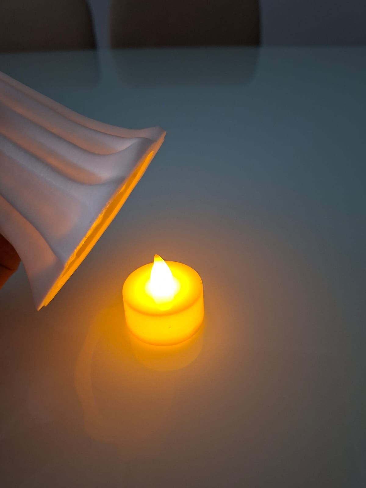 Fantasminha Iluminado de Halloween 10 cm – Decoração de Mesa com LED