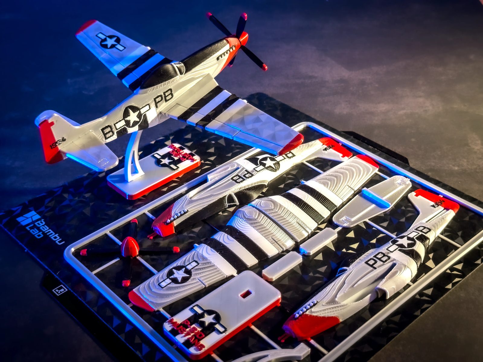 P-51 Mustang – Kit Avião 3D para Montar com Base