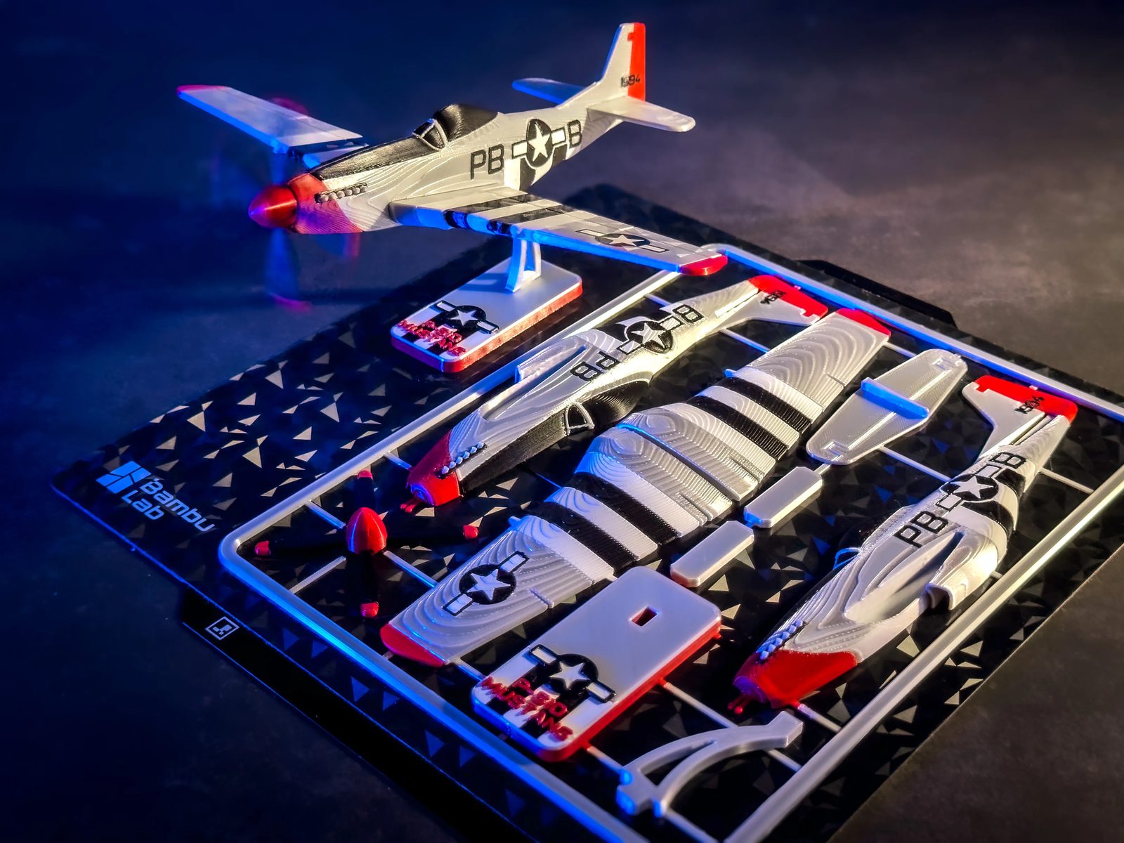 P-51 Mustang – Kit Avião 3D para Montar com Base