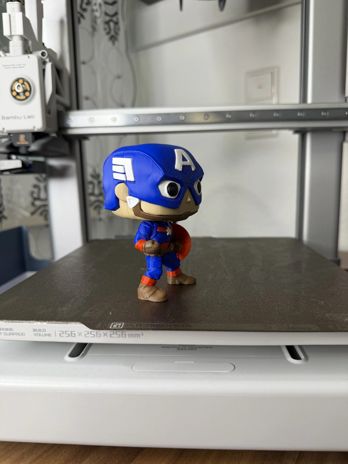 CAPITÃO AMÉRICA FUNKO - COLORIDO